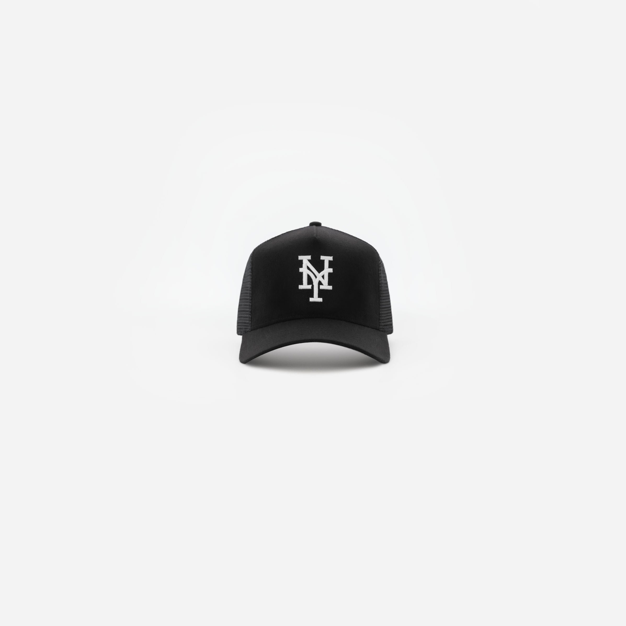 Nyc trucker hat deals